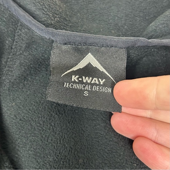 K-Way Women’s Black Guinevere Fleece Jacket Zip Size Small Protect Wild Fish - Picture 12 of 13